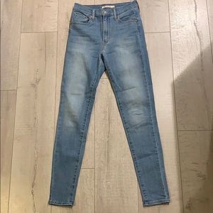 Levi’s Mile High Super Skinny Jeans